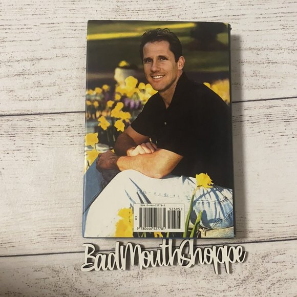 *A BEND IN THE ROAD by Nicholas Sparks Hardback Book - Picture 2 of 5